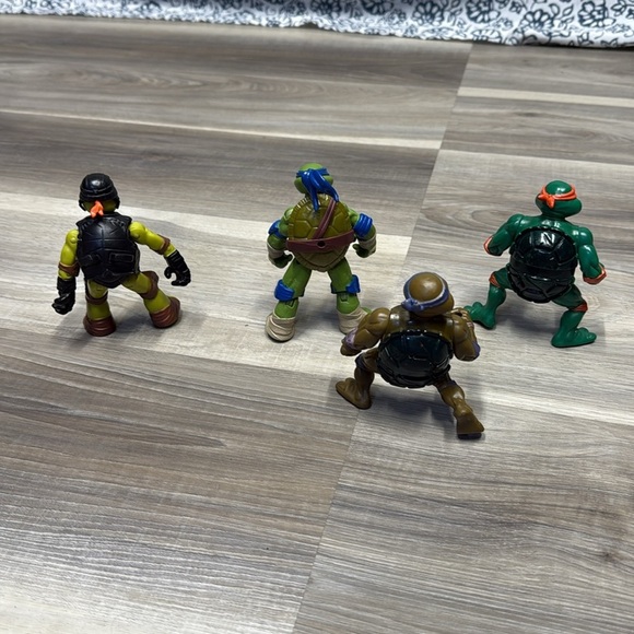 🏴 Ninja turtles Action Figures Set - Picture 5 of 6